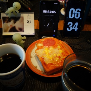 sUg[Xg