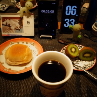 �l�I�t�����X���[��