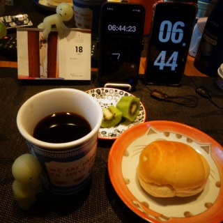 �l�I�t�����X���[��